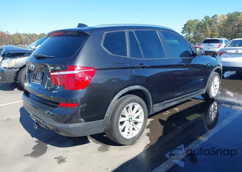 2015 BMW X3 xDrive28I z USA, uszkodzony, nr VIN 5UXWX9C54F0D45656